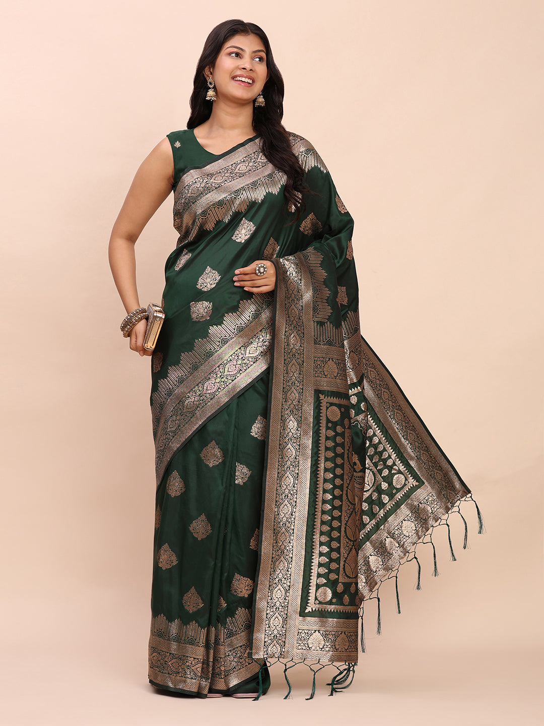 Banarasi Silk Saree with Rich Traditional Border & Grand Designer Pallu-green