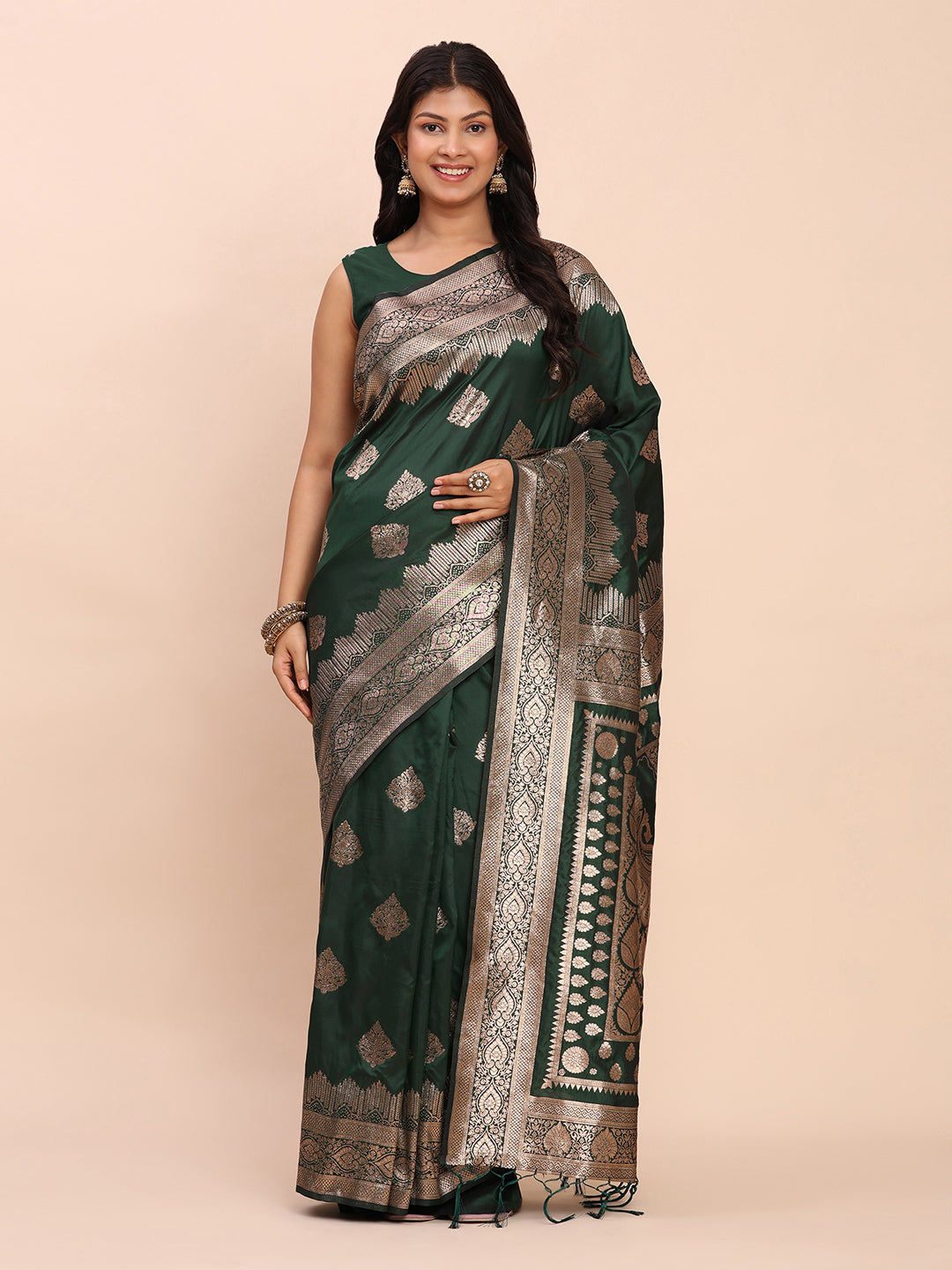 Banarasi Silk Saree with Rich Traditional Border & Grand Designer Pallu-green