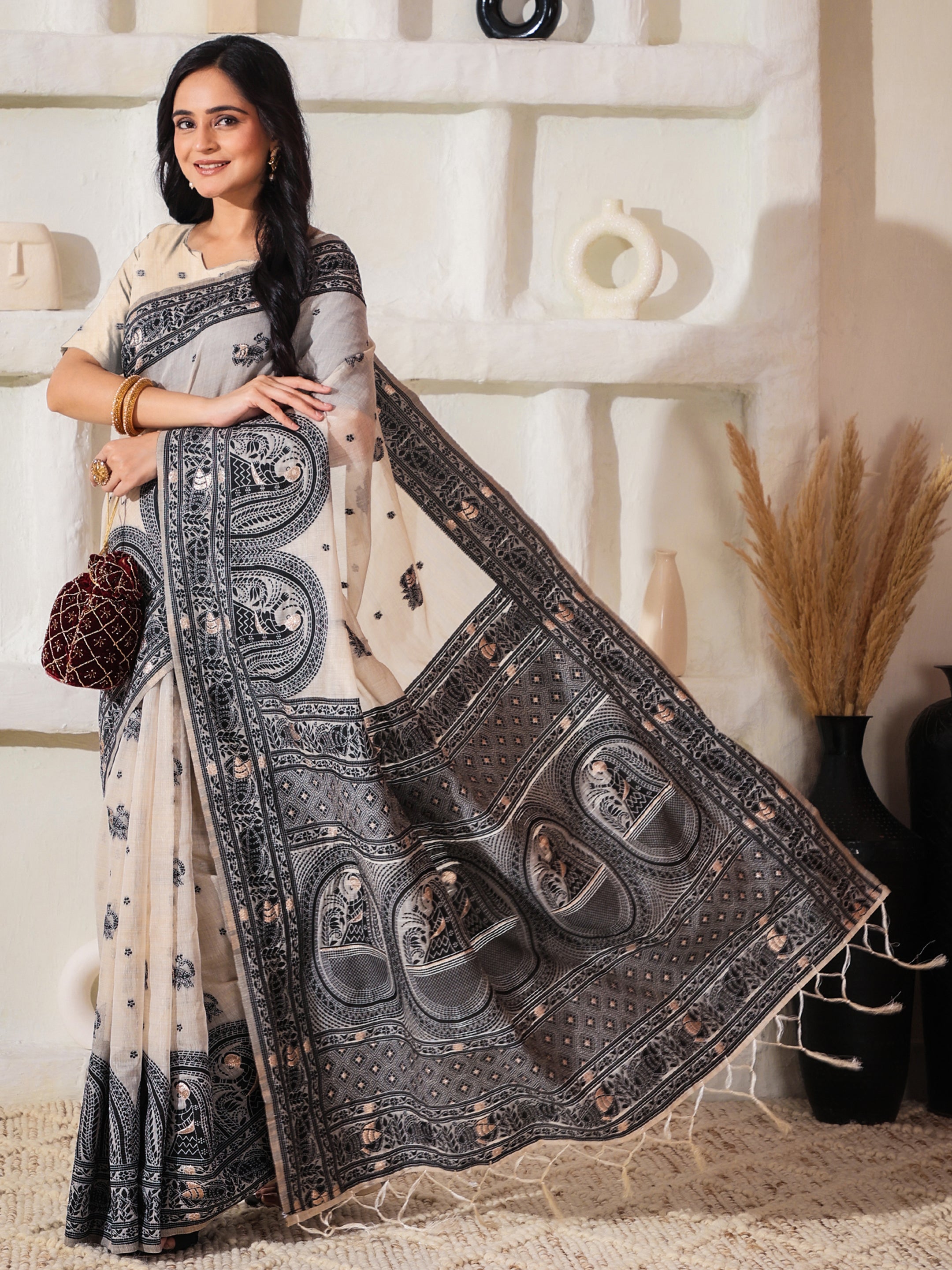Cotton Linen Saree in Charcoal Black & White with Designer Pallu and Rich Border -2
