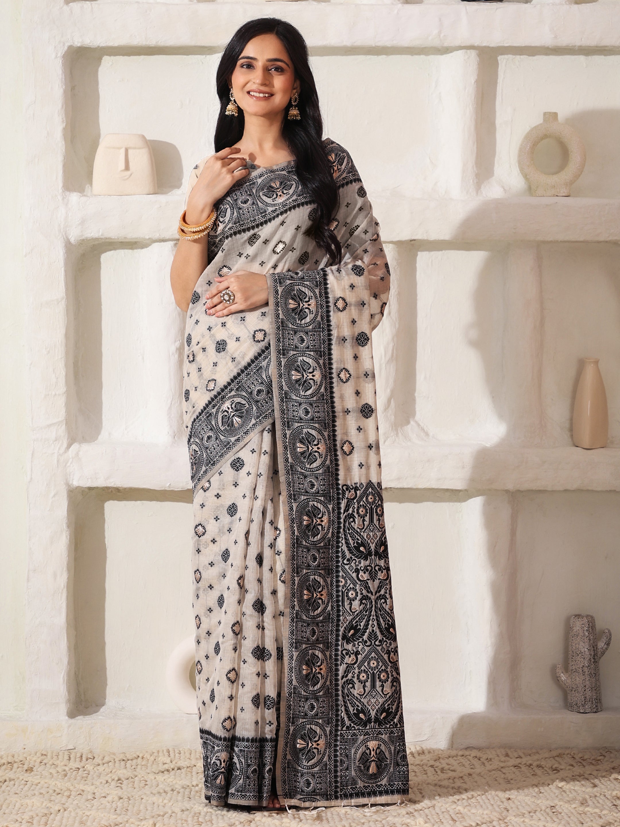 Cotton Linen Saree in Charcoal Black & White with Designer Pallu and Rich Border -5