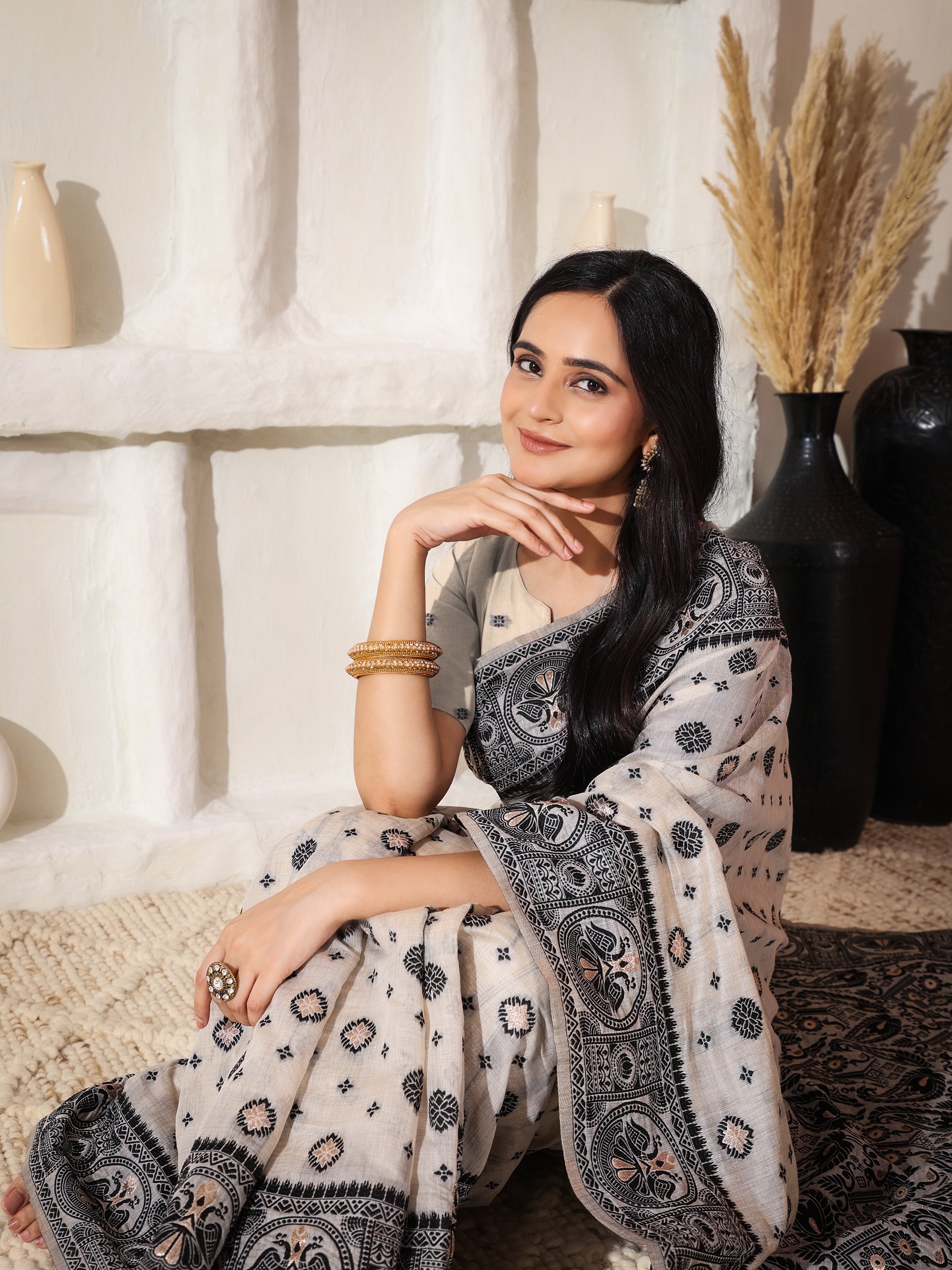 Cotton Linen Saree in Charcoal Black & White with Designer Pallu and Rich Border -5