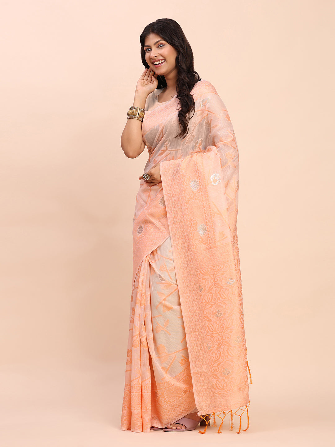 Cotton Linen Saree with Floral Designer Pallu & Elegant Traditional Border-peach