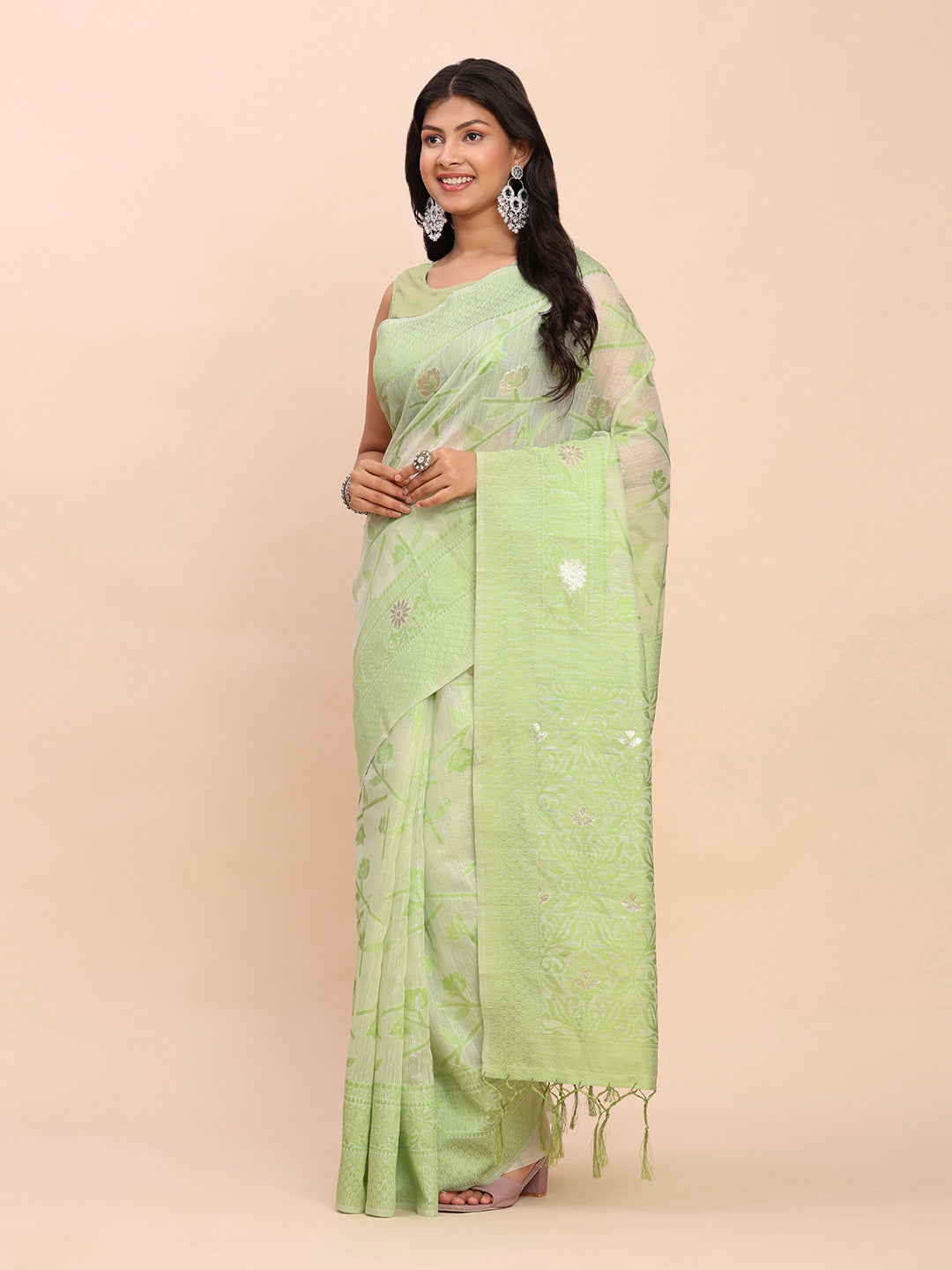 Cotton Linen Saree with Floral Designer Pallu & Elegant Traditional Border-lightgreen