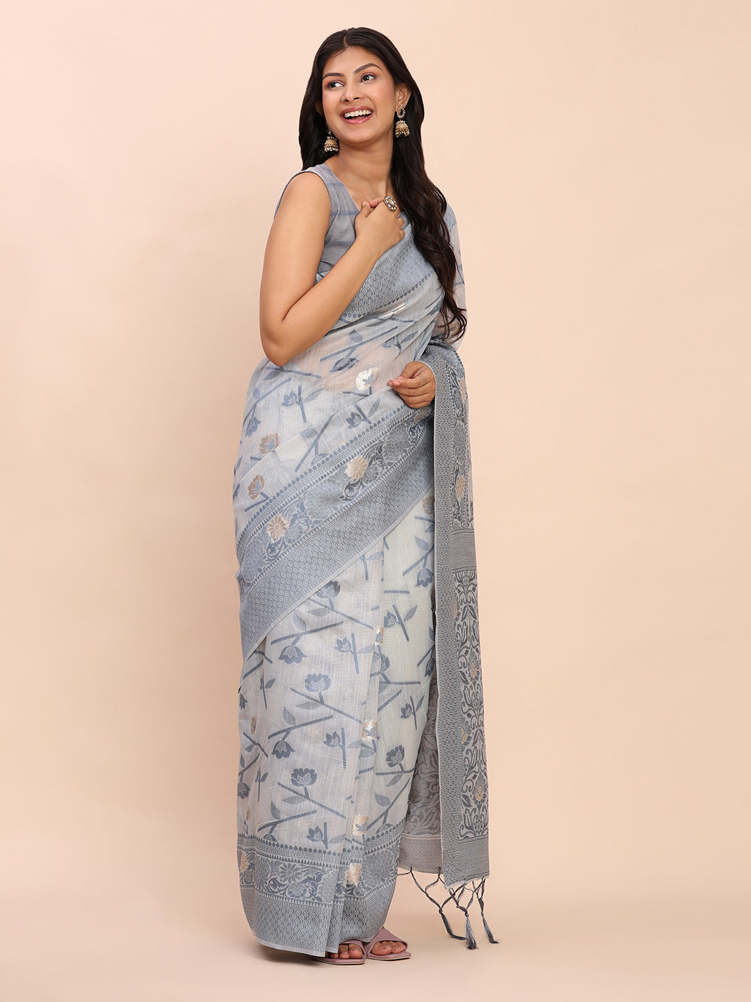 Cotton Linen Saree with Floral Designer Pallu & Elegant Traditional Border-grey