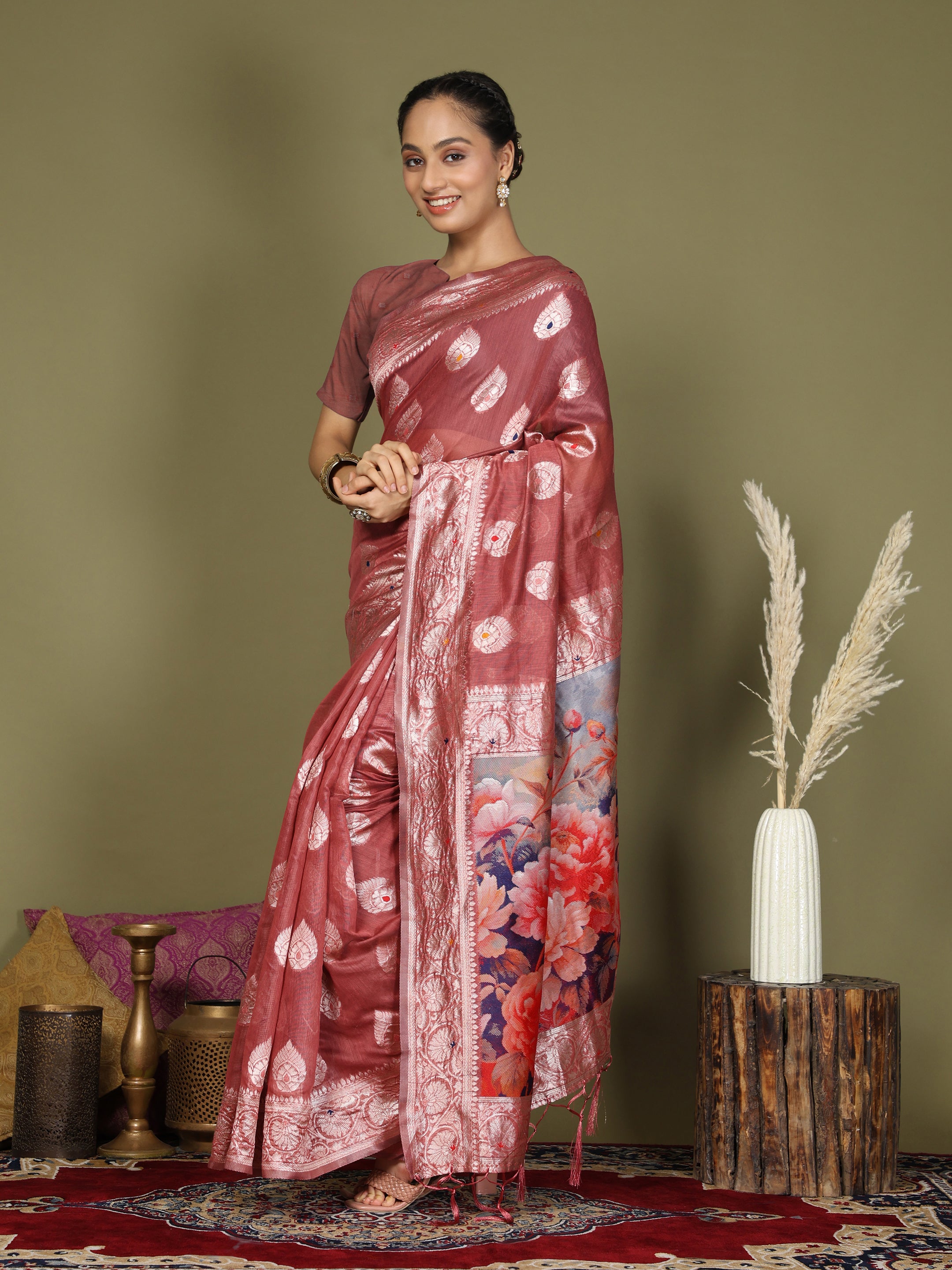 Cotton Linen Saree with Designer Floral Pallu & Premium Traditional Border-Rust