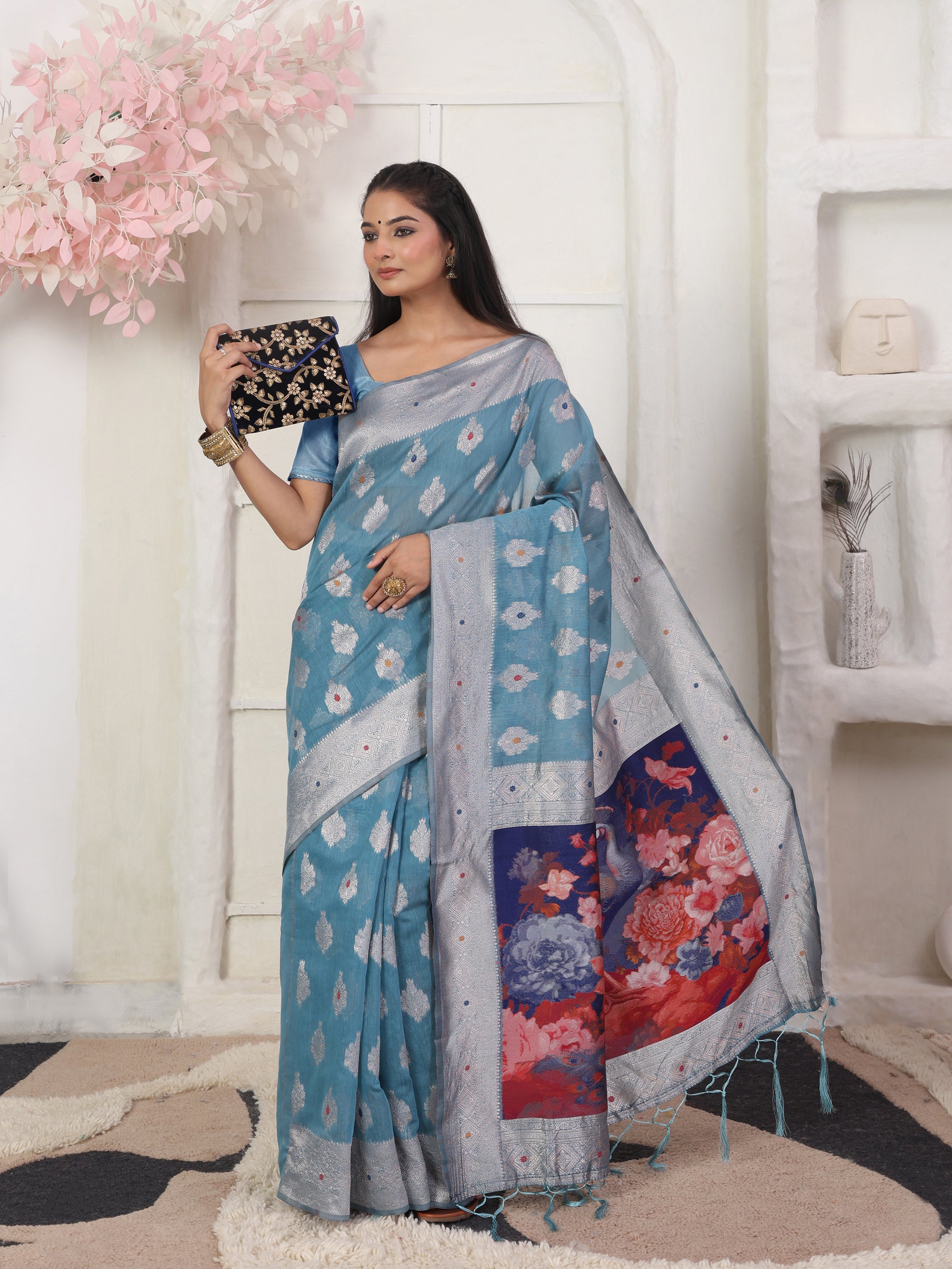 Cotton Linen Woven Saree with Peacock Design Pallu & Fine Zari Border-skyblue