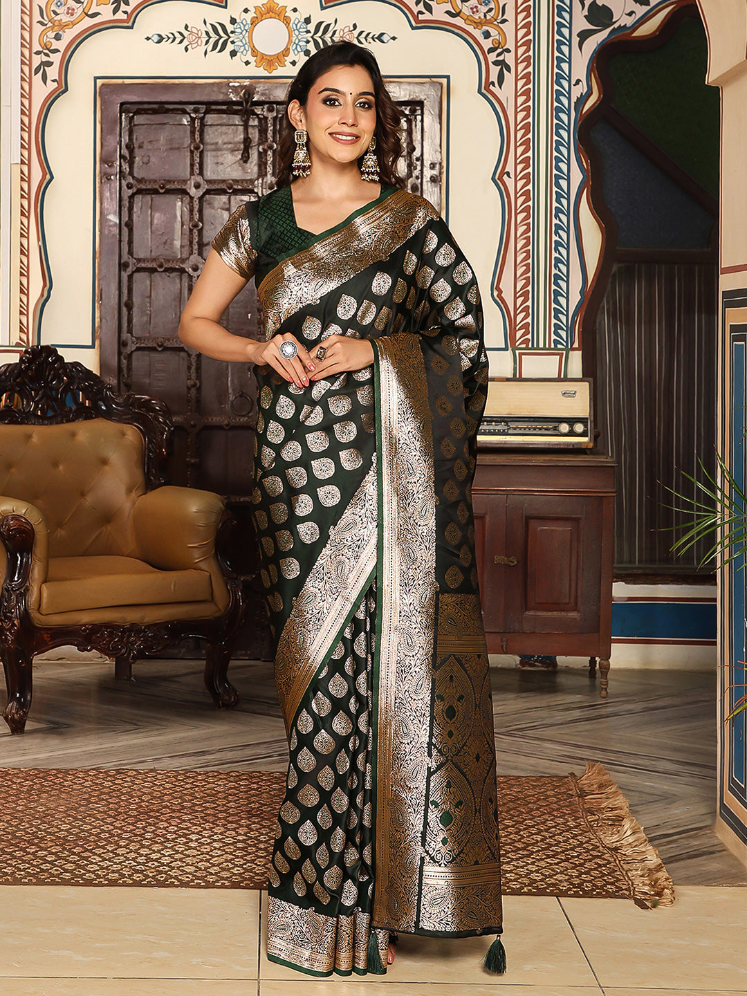 Bottelgreen woven kanjivaram soft silk saree with blouse piece