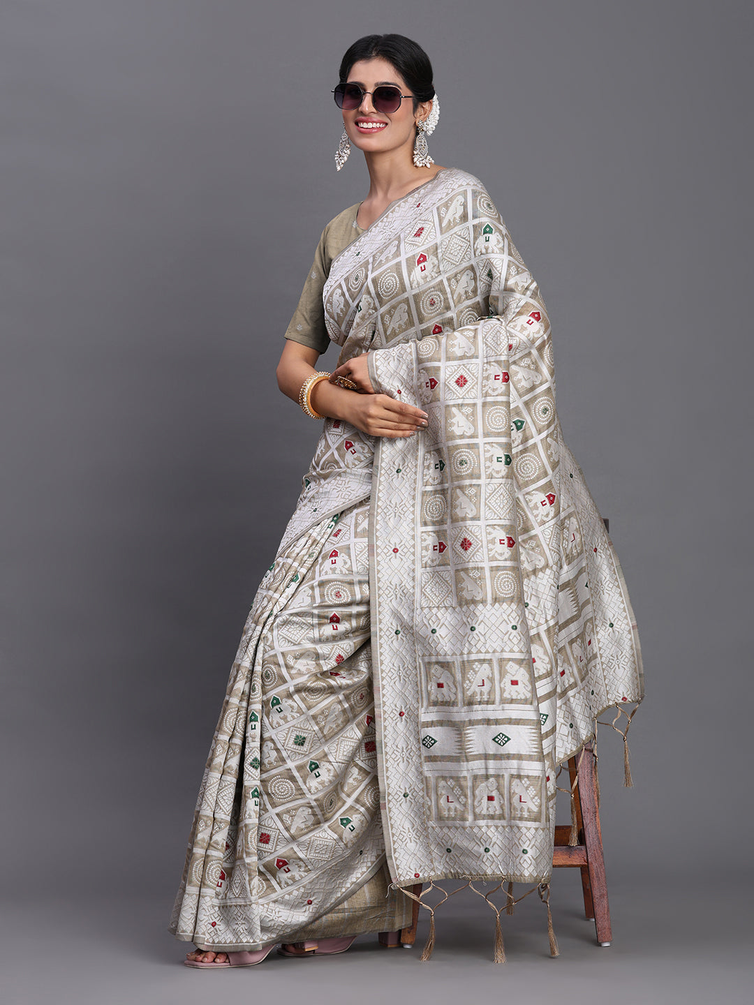 Beige Woven Jacquard Cotton Linen Saree with Intricate Traditional Motifs & Designer Tassel Pallu