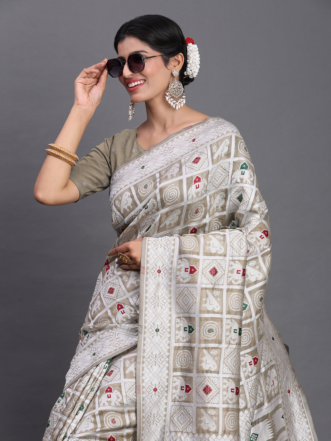 Beige Woven Jacquard Cotton Linen Saree with Intricate Traditional Motifs & Designer Tassel Pallu