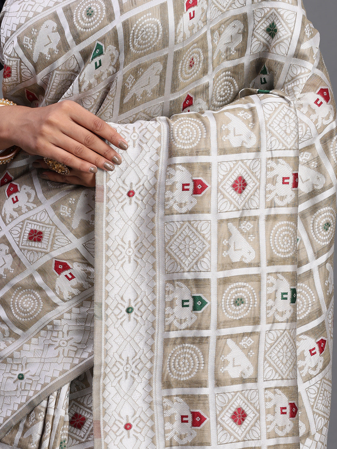 Beige Woven Jacquard Cotton Linen Saree with Intricate Traditional Motifs & Designer Tassel Pallu