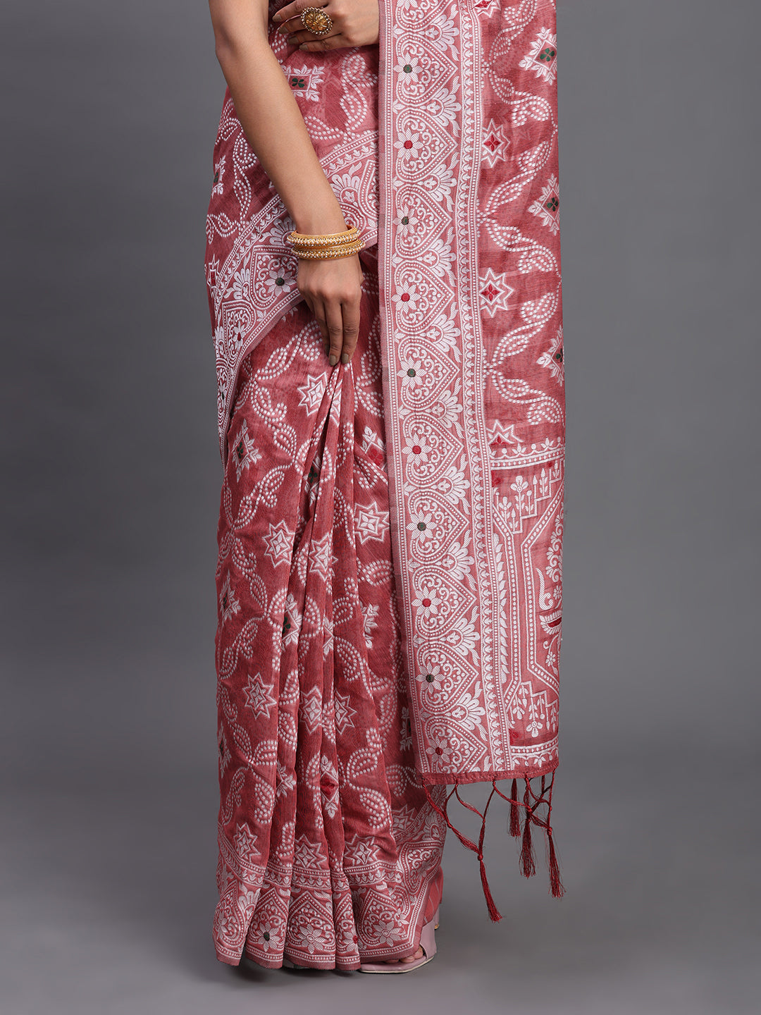 Peach Woven Jacquard Cotton Linen Saree with Intricate Traditional Motifs & Designer Tassel Pallu