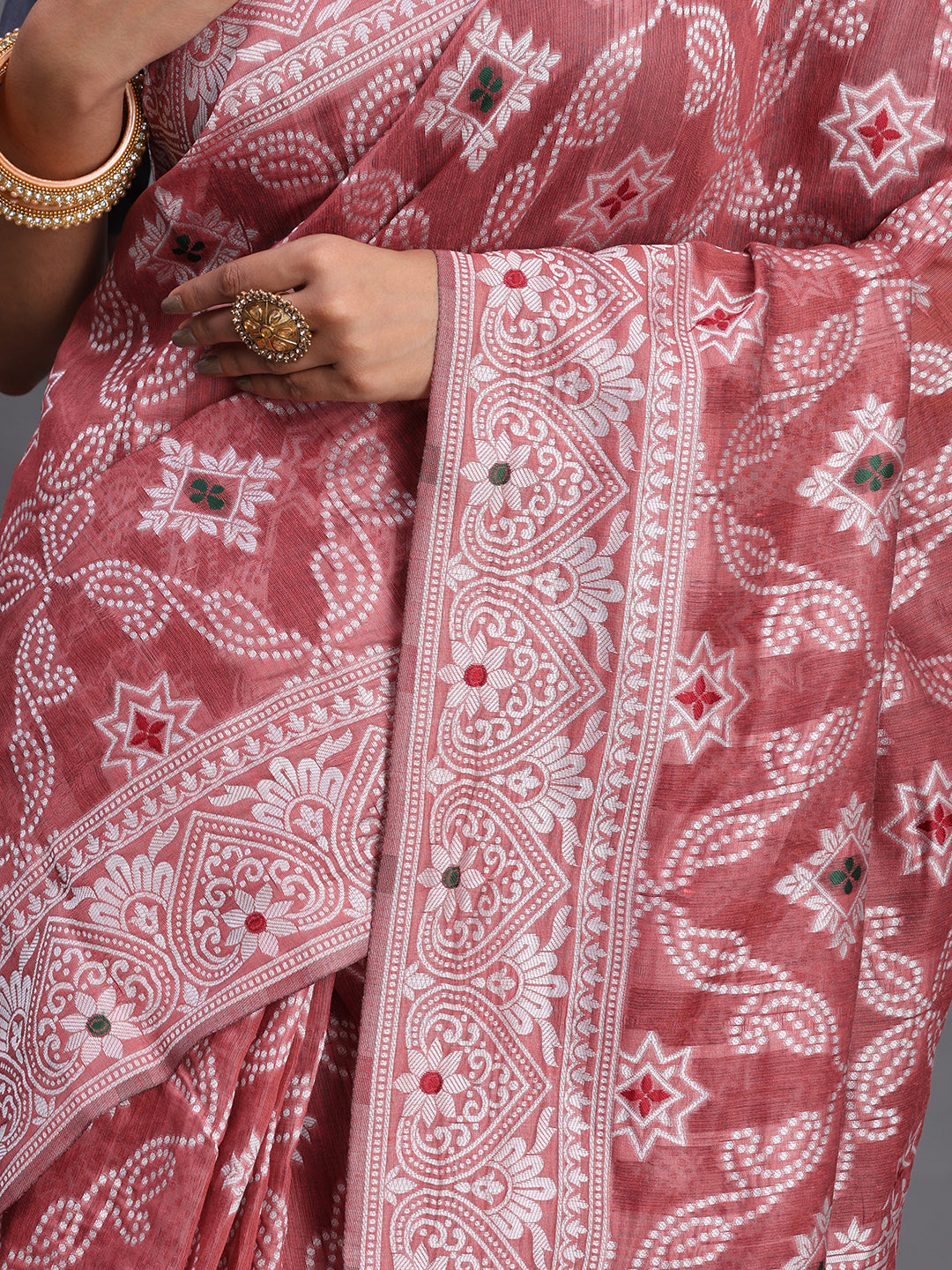 Peach Woven Jacquard Cotton Linen Saree with Intricate Traditional Motifs & Designer Tassel Pallu