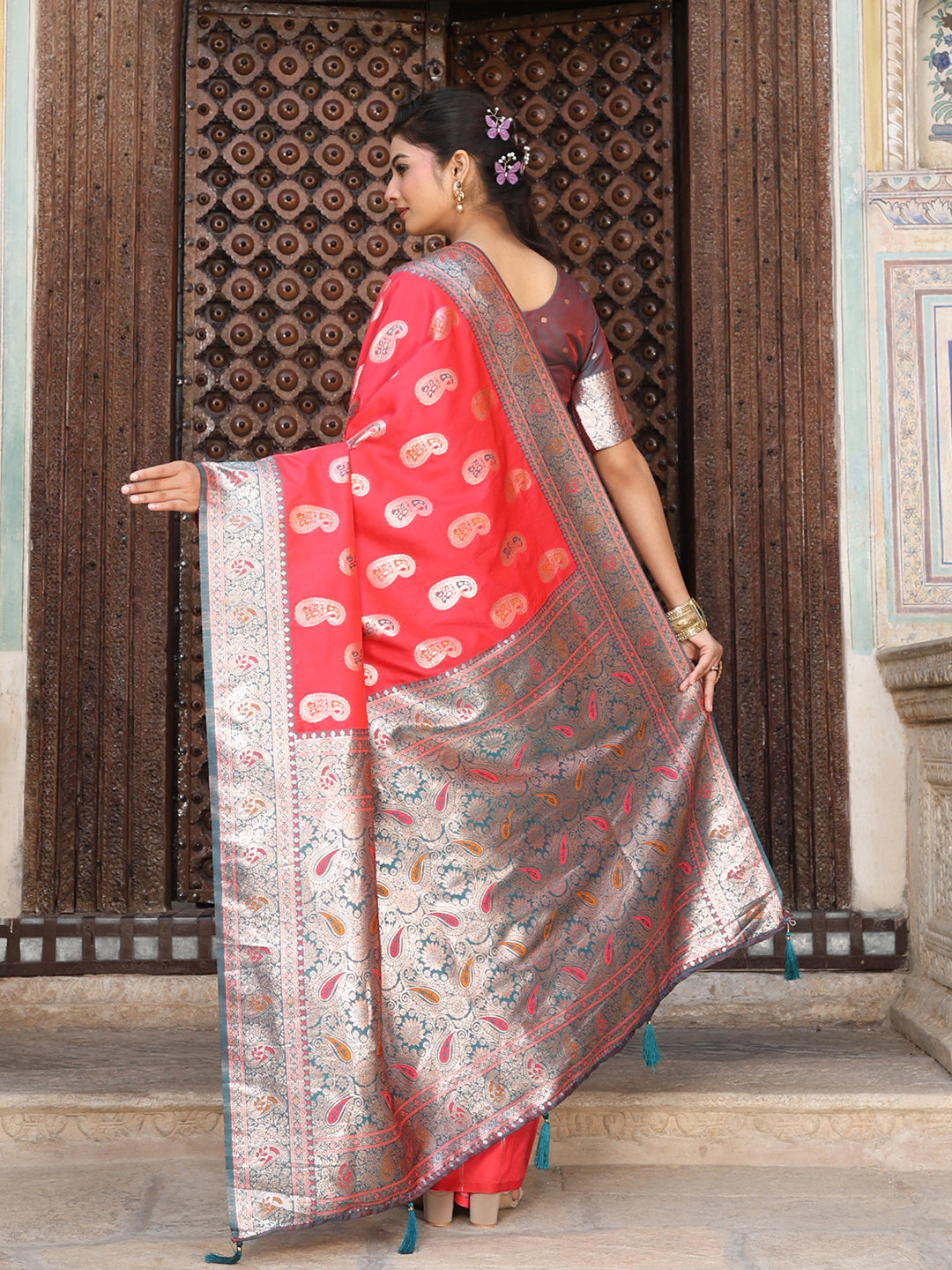 Red woven kanjivaram soft silk saree with blouse piece