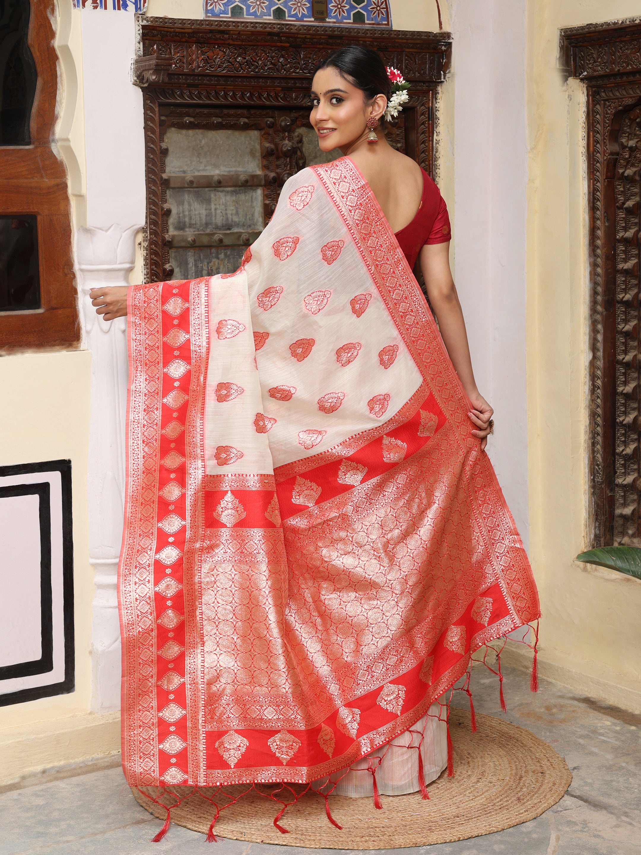 White Red woven banarasi style linen cotton saree with blouse piece-03