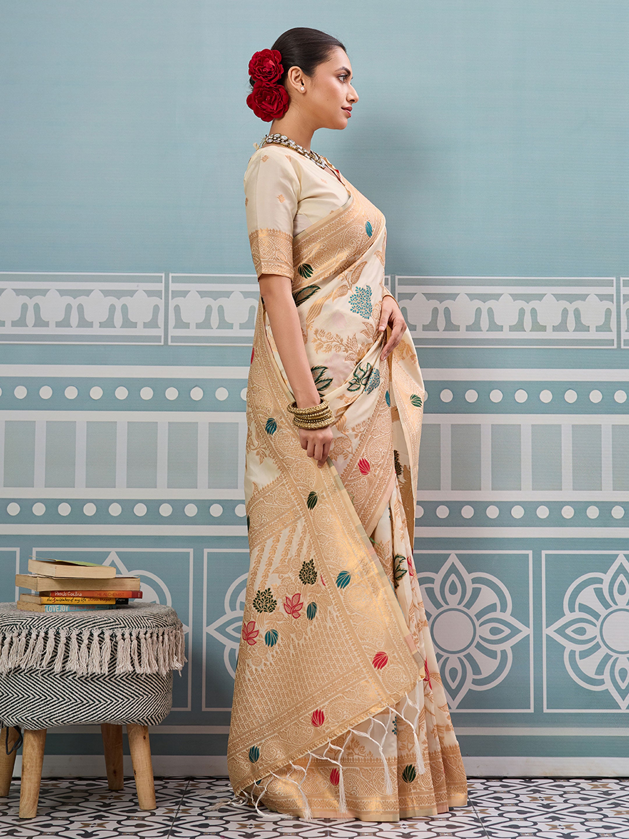 Off-white woven banarasi silk saree with blouse piece