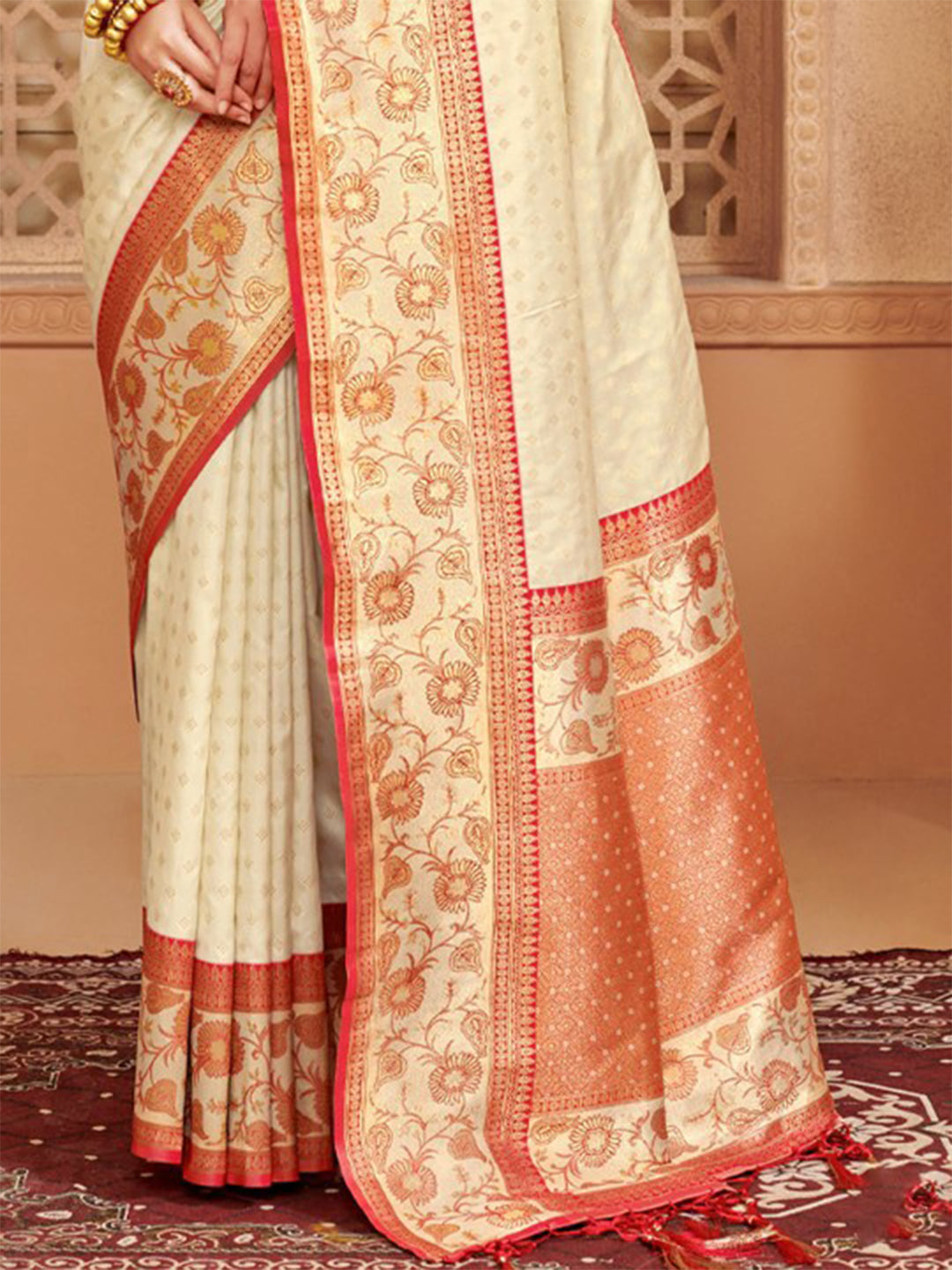 Offwhite zari woven banarasi silk saree with blouse piece AFREEN