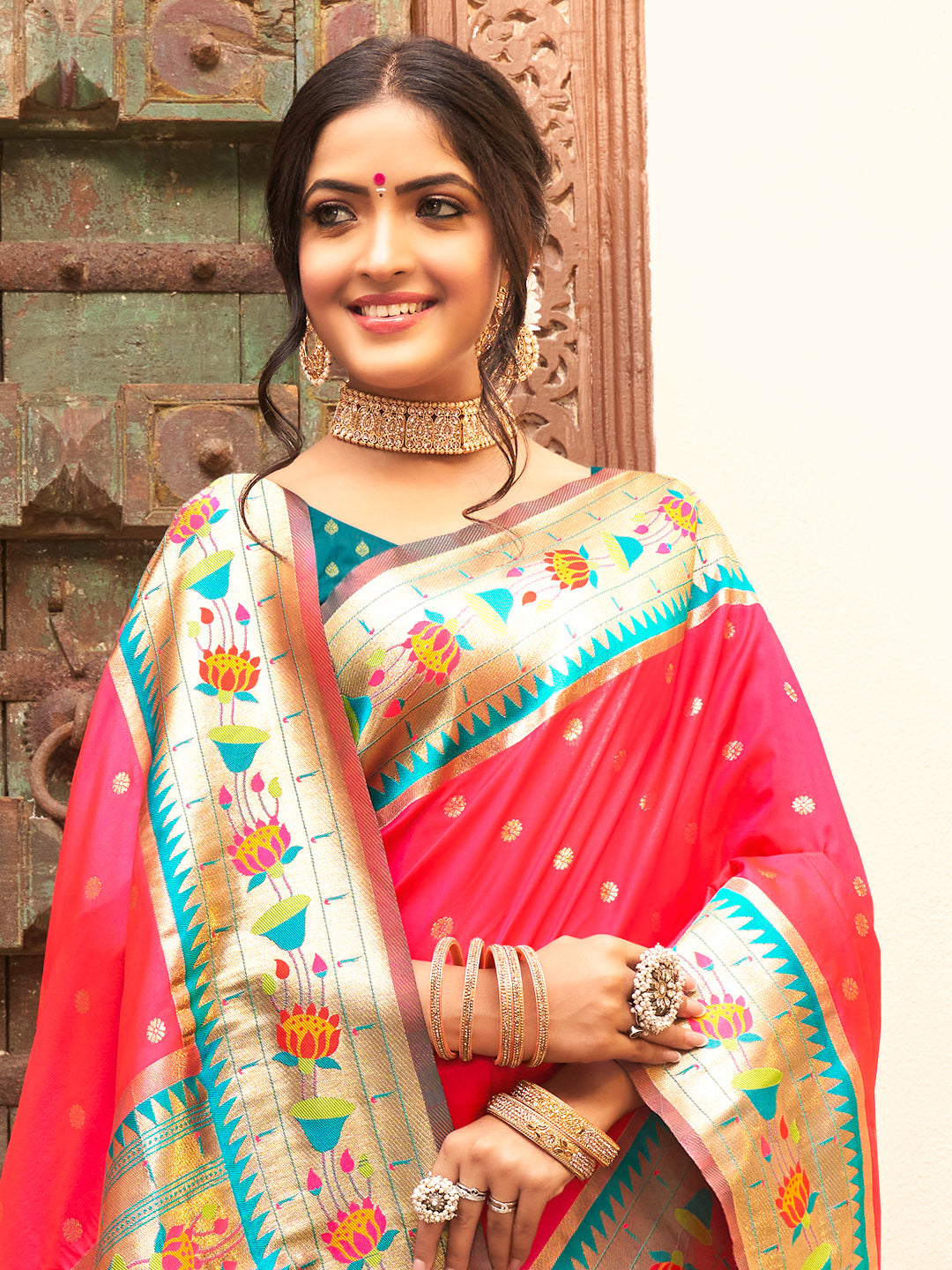 Royal Paithani Silk Saree with Multicolor Woven Border & Traditional Floral Pallu – pink