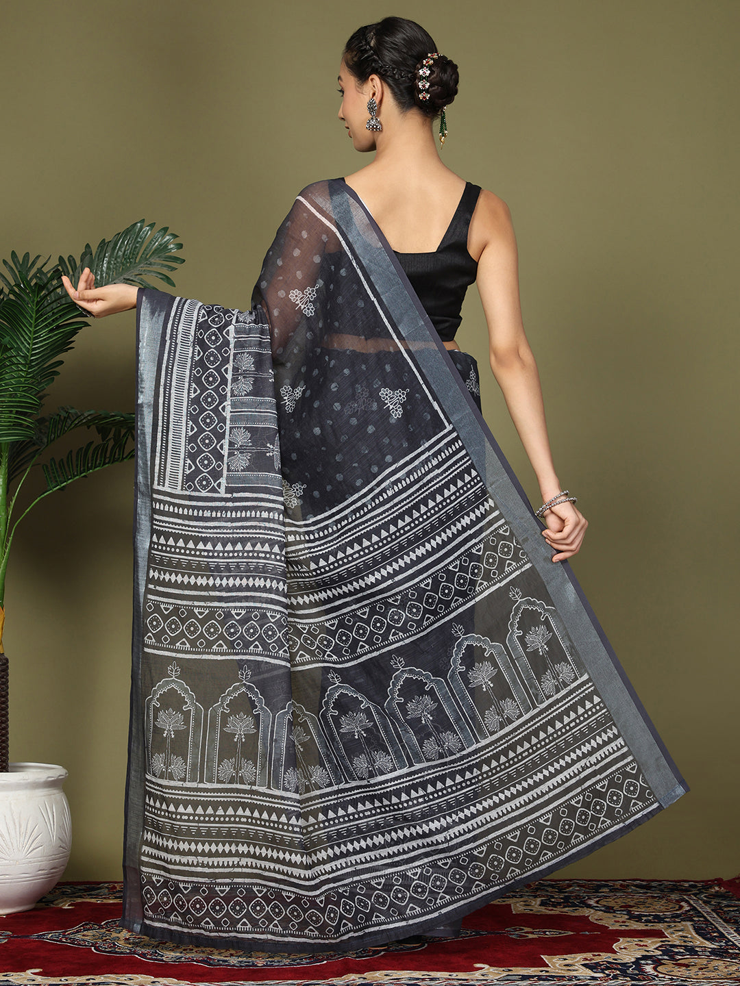 Ready to Wear Printed Cotton Linen Saree with Ethnic Designer Pallu & Border-black