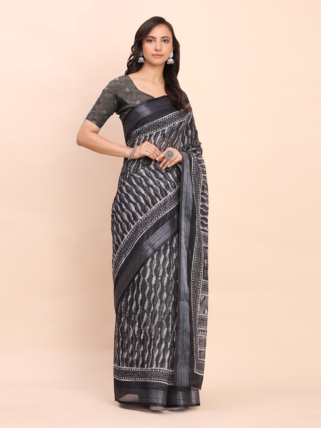 Printed Cotton Linen Saree with Ethnic Motif Design & Artistic Pallu-black