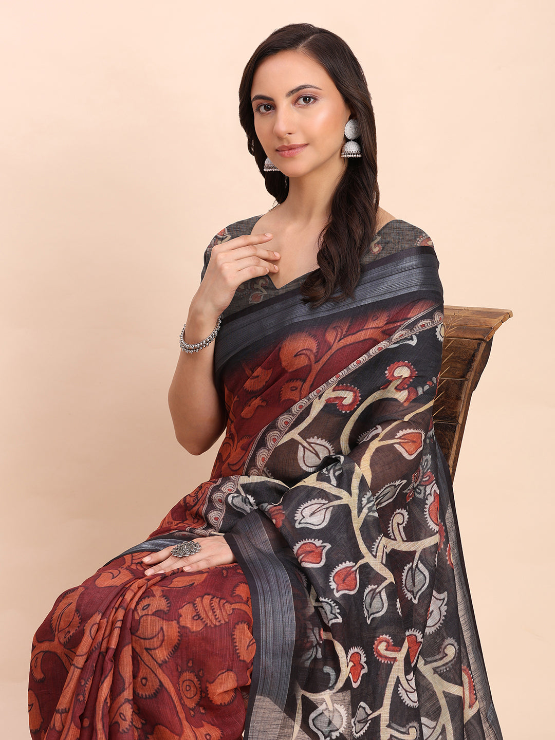 Printed Cotton Linen Saree with Ethnic Motif Design & Artistic Pallu-maroon