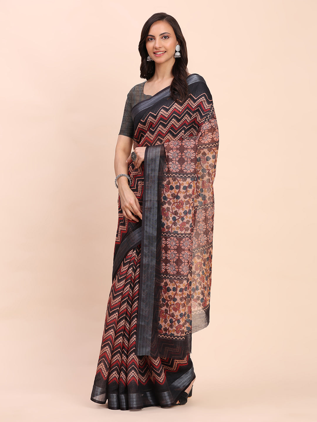 Printed Cotton Linen Saree with Ethnic Motif Design & Artistic Pallu-black1
