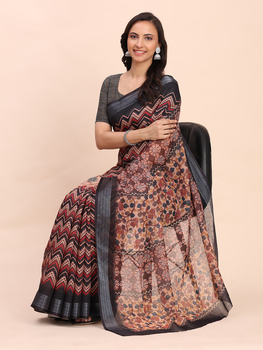 Printed Cotton Linen Saree with Ethnic Motif Design & Artistic Pallu-black1