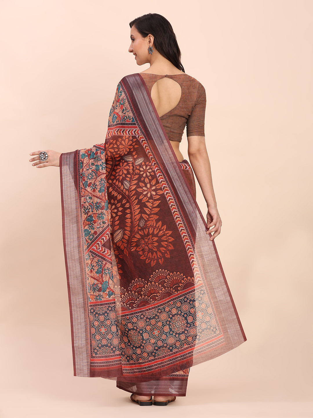 Printed Cotton Linen Saree with Ethnic Motif Design & Artistic Pallu-brown